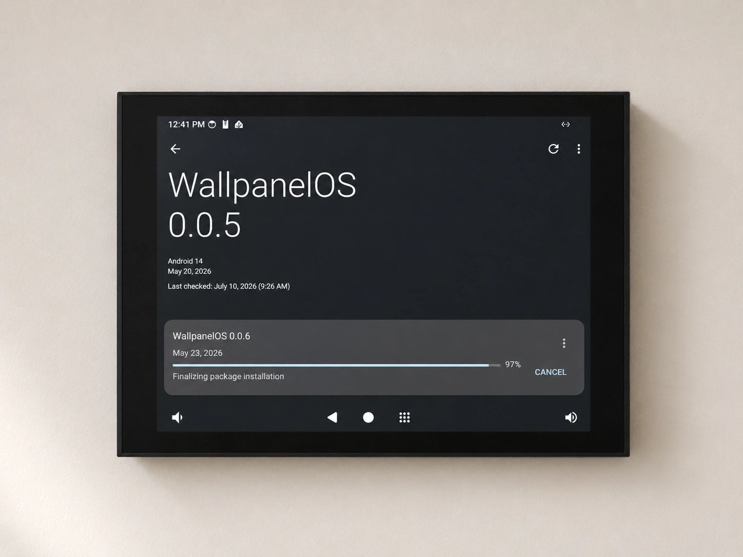 Wallpanel S8 z uruchomionym Wallpanel OS i dashboardem Home Assistant